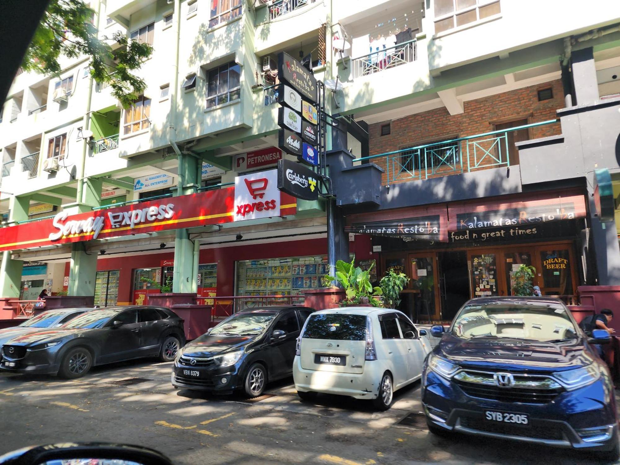 Y Homes Kota Kinabalu Ngoại thất bức ảnh